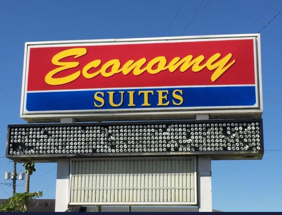 Economy Suites ウィンターヘイブン エクステリア 写真
